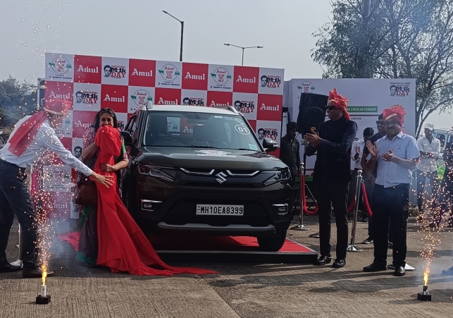 AMUL CLEAN FUEL Car Rally flagged off