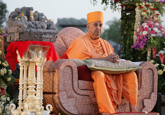 Pramukhswami1